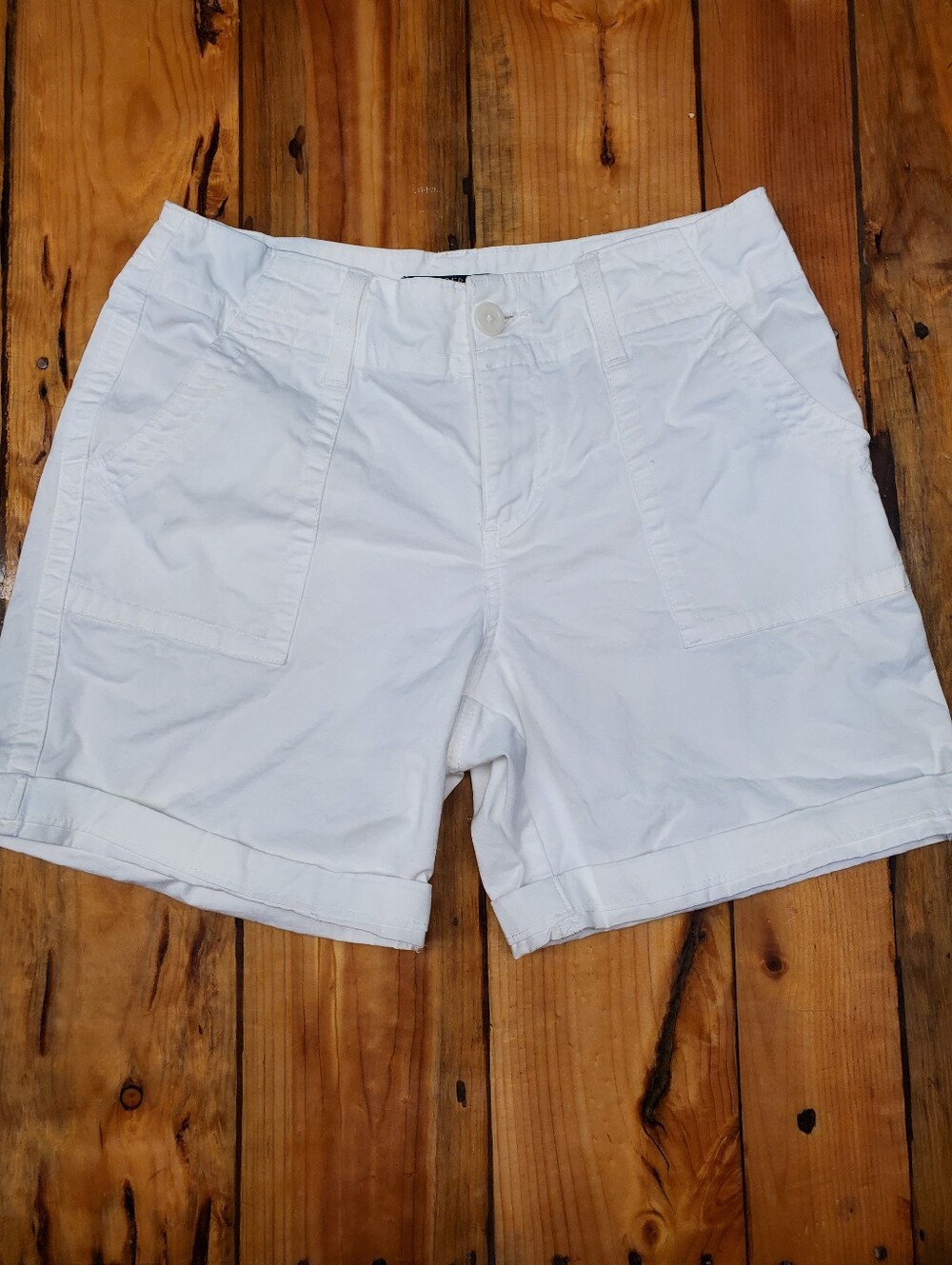 Riders by Lee Womens White Cotton Cargo Shorts Sz 8M Cuffed Flap Pockets